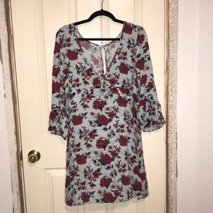 Long sleeve floral American Eagle dress